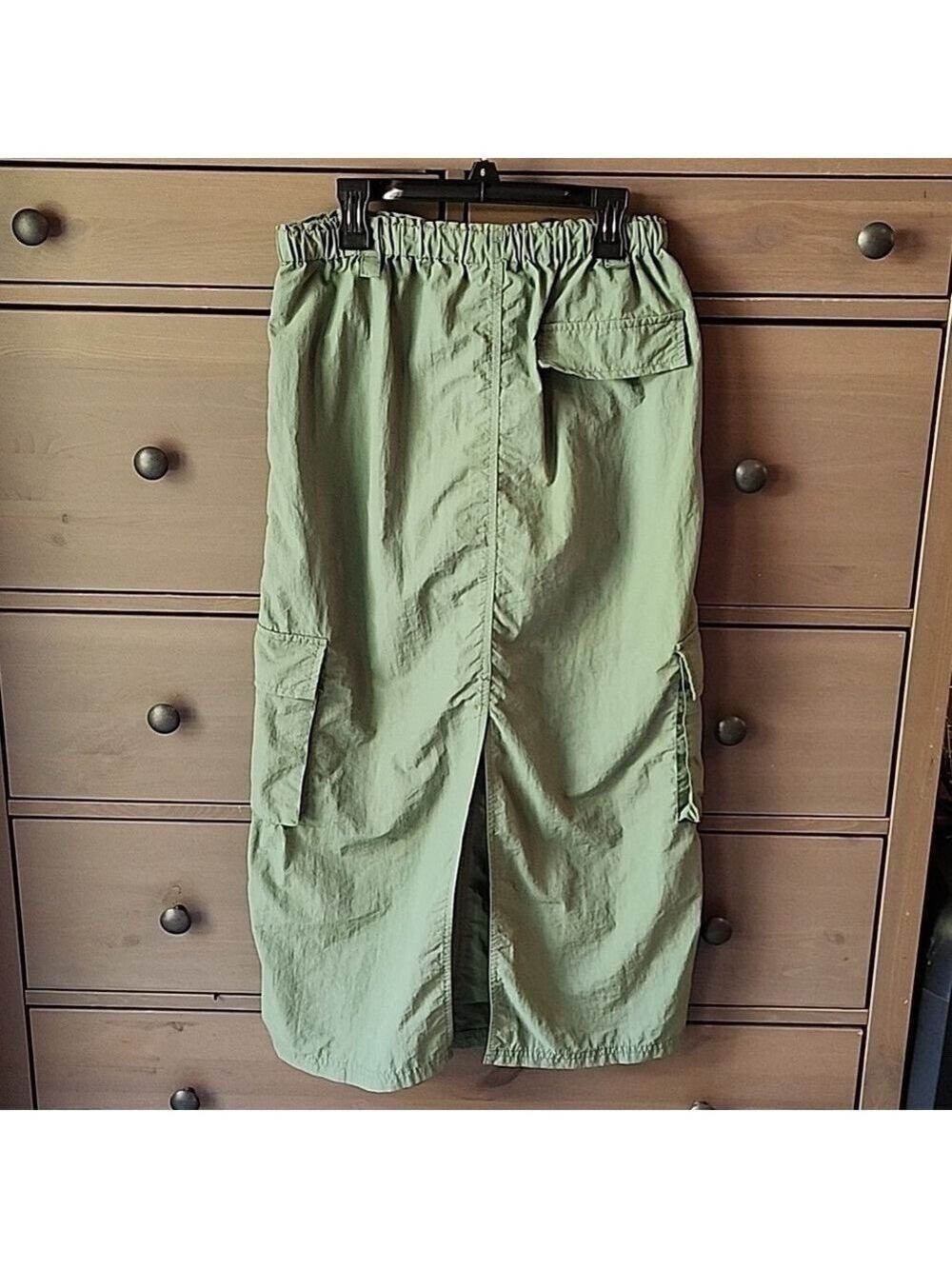 Parachute Skirt in Army Green Size Small by Love Tree CARGO type pockets